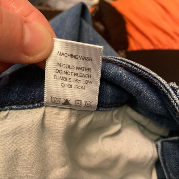 Judy Blue Jeans factory distressing size 14W - Picture 7 of 11